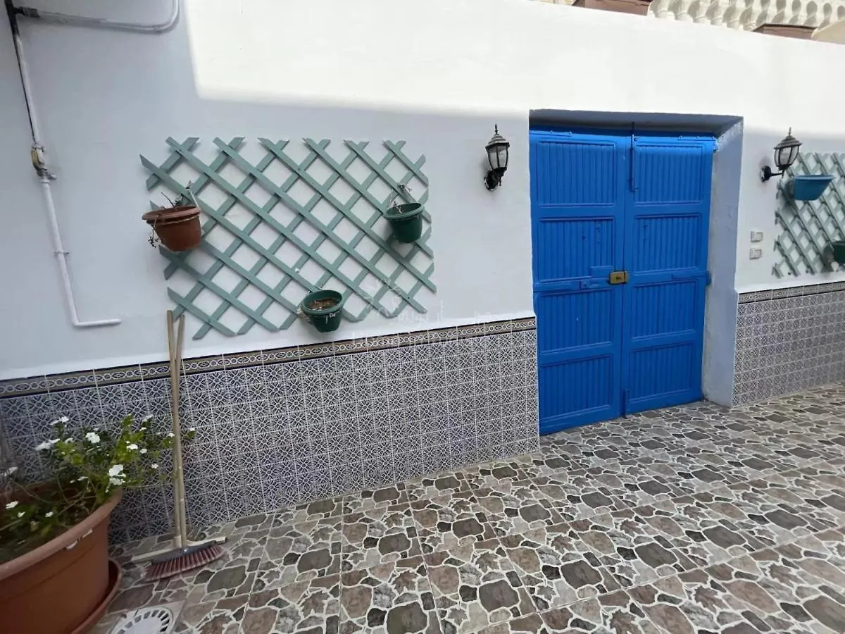 Location Saisonniere Etage Maison Arabesque A Hergla Kasnadar Tunisie